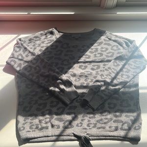 Bare foot dream sweater ‼️‼️ 55% off original price.